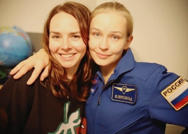 Елена Николаева и Юлия Пересильд
