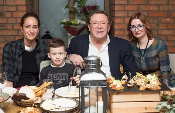 Семья Георгия Мартиросяна