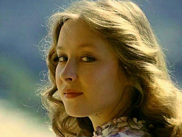 Лариса Удовиченко