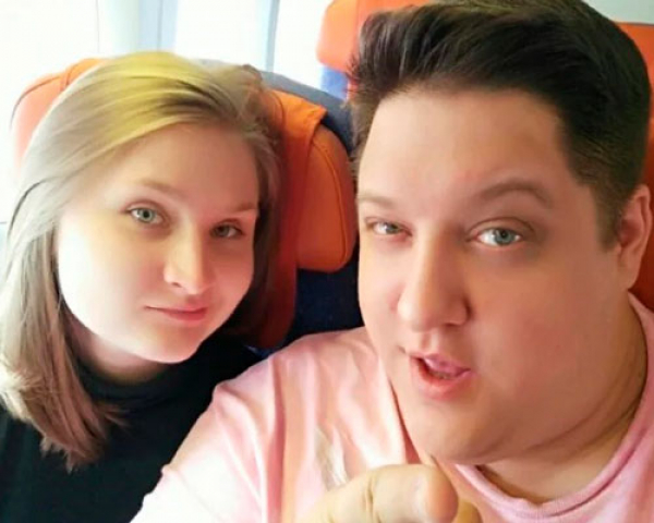 Роман Попов с женой