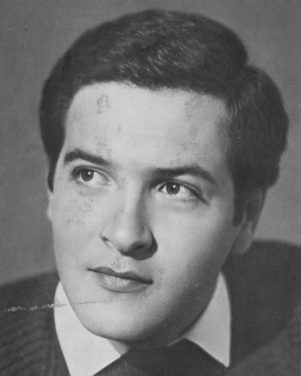 Юрий Васильев в молодости